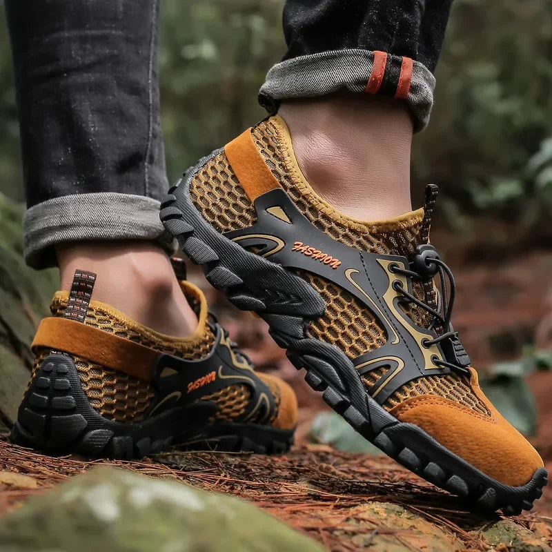 Men Wear Resistant Hiking Shoes Anti Slip Outdoor Trekking Sneakers