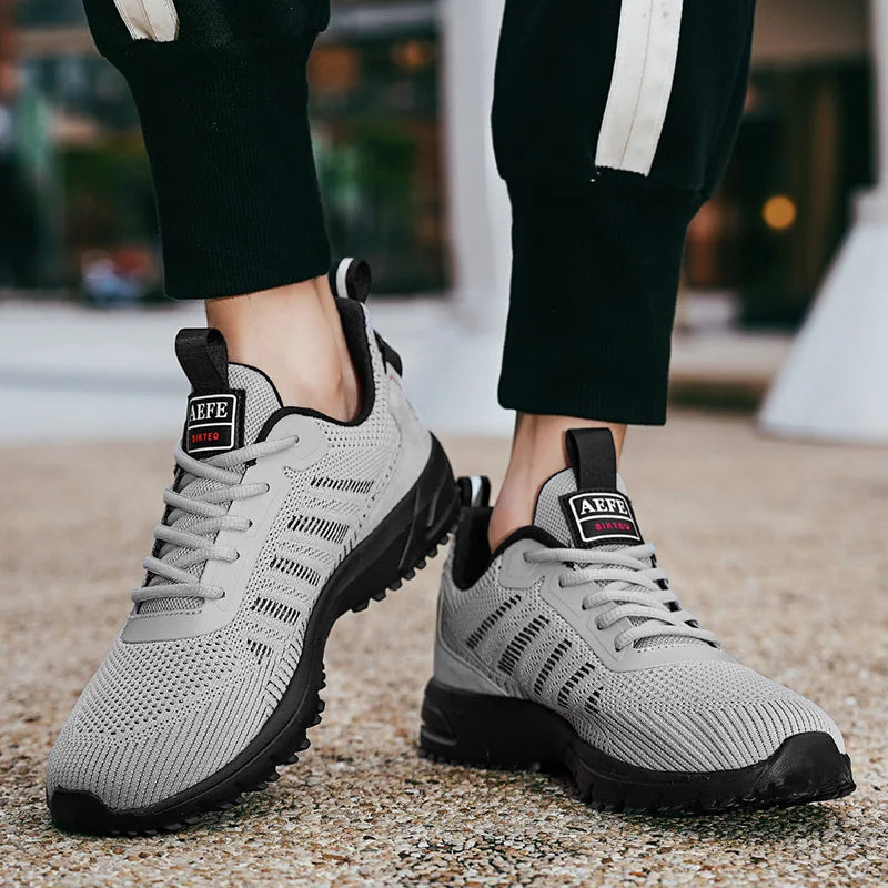 Men Running Shoes Lightweight Breathable Sneakers Outdoor Athletic Training Shoes